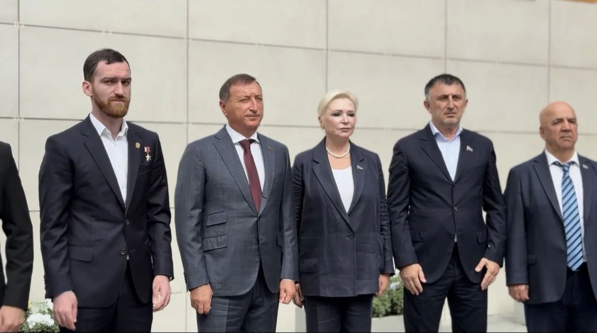 Школа на 300 мест в селе Пятилетка Хасавюртовского района официально открыта Школа на 300 мест в селе Пятилетка Хасавюртовского района официально открыта