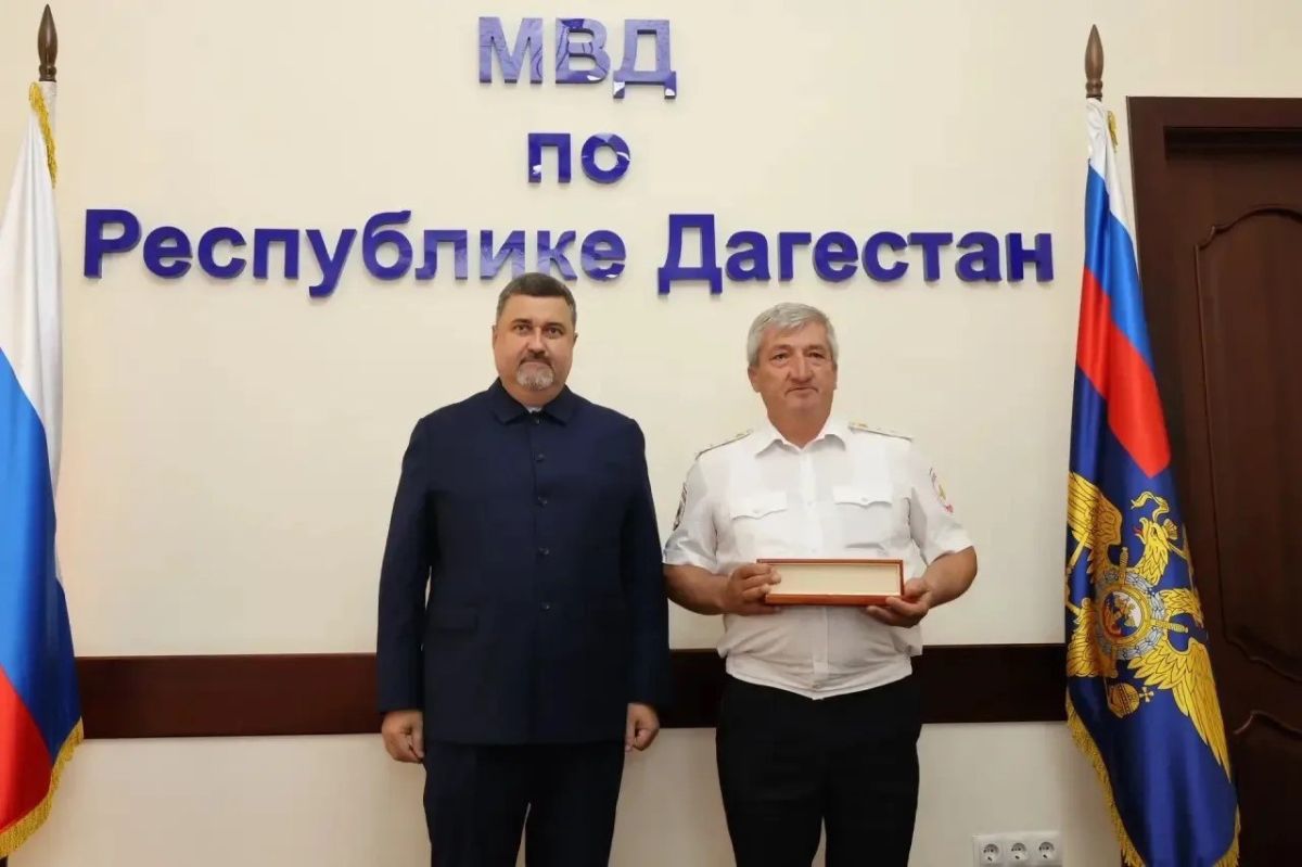 За большой вклад в обеспечение законности и правопорядка: Фёдор Щукин вручил госнаграды отличившимся сотрудникам патрульно-постовой службы За большой вклад в обеспечение законности и правопорядка: Фёдор Щукин вручил госнаграды отличившимся сотрудникам патрульно-постовой службы