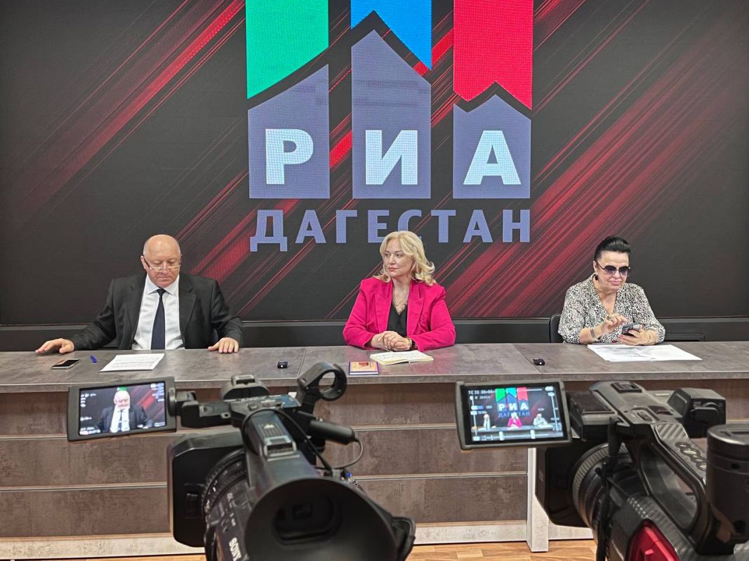 Прямо сейчас: на площадке РИА «Дагестан» проходит пресс-конференция, посвящённая проведению в Дагестане комплекса мероприятий ко Дню языков народов России