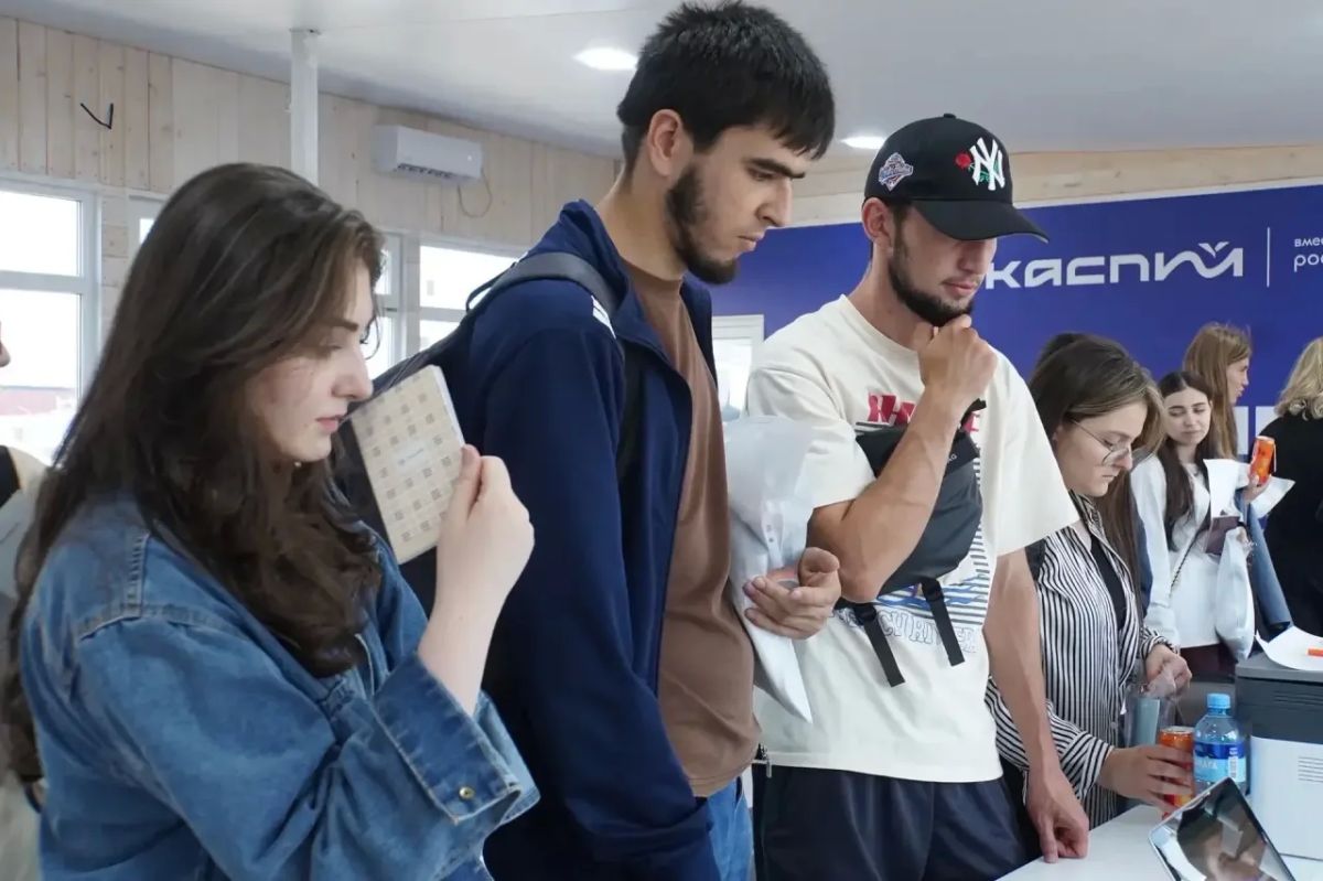 «Каспий» встречает первых участников! «Каспий» встречает первых участников!