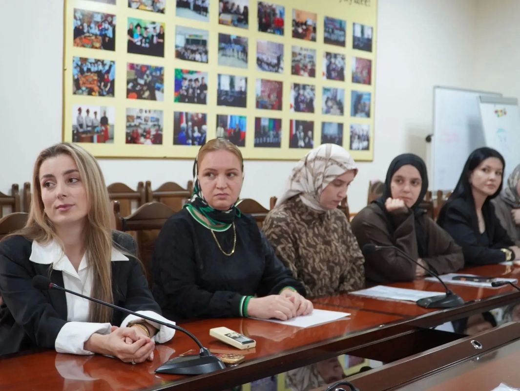 30 земских учителей поедут работать в районы республики 30 земских учителей поедут работать в районы республики