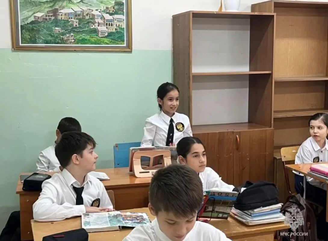 Месячник безопасности: забота о детях — общее дело Месячник безопасности: забота о детях — общее дело