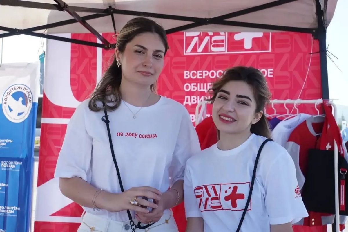 Прямо сейчас в Дербенте на площадке парка «Патриот» заместитель Председателя Правительства Республики Дагестан Муслим Телякавов совместно с врио министра по делам молодежи РД Камилом Саидовым, врио министра цифрового... Прямо сейчас в Дербенте на площадке парка «Патриот» заместитель Председателя Правительства Республики Дагестан Муслим Телякавов совместно с врио министра по делам молодежи РД Камилом Саидовым, врио министра цифрового...