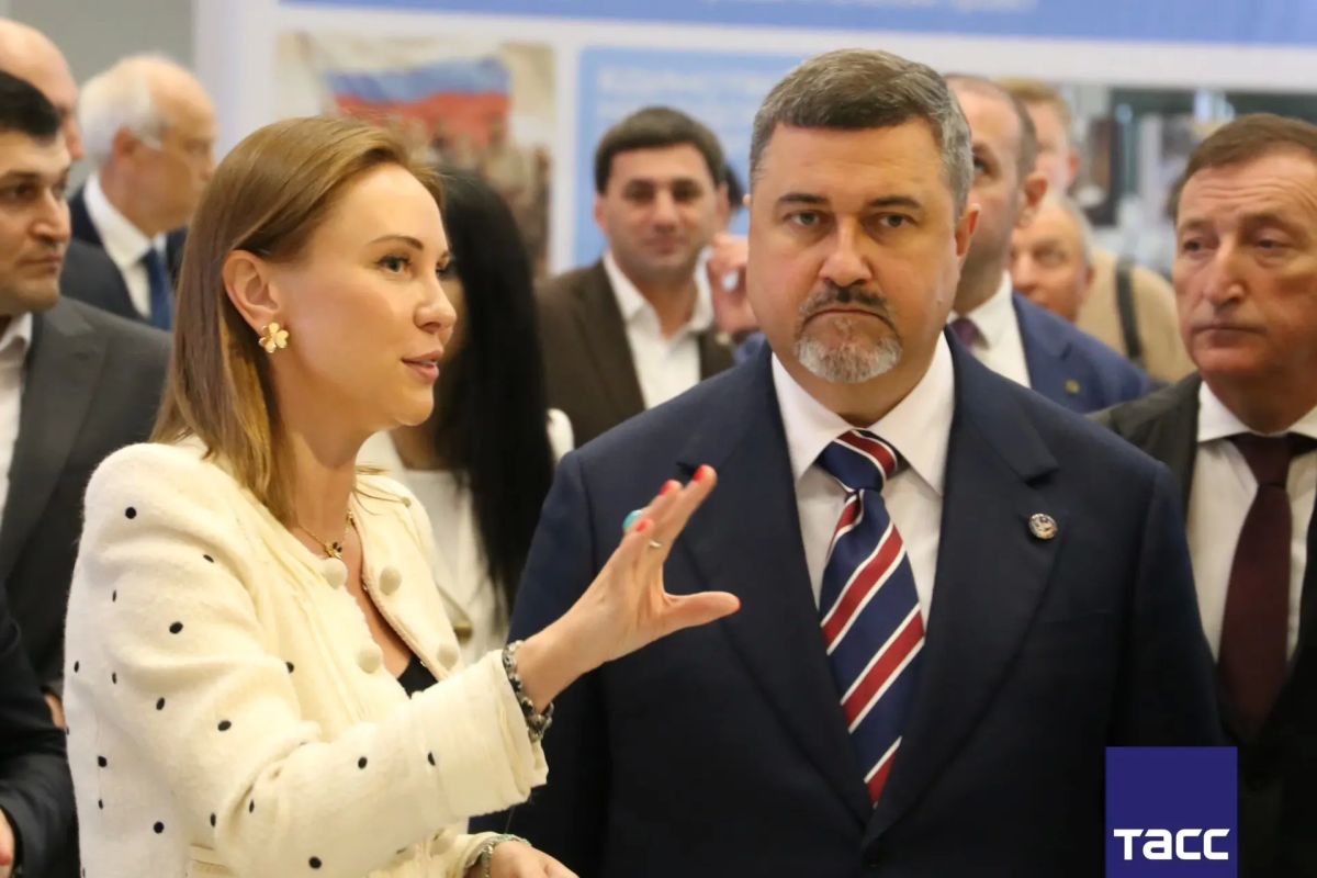 Межрегиональная конференция "Единство народов — сила России!" стартовала в Дагестане Межрегиональная конференция "Единство народов — сила России!" стартовала в Дагестане