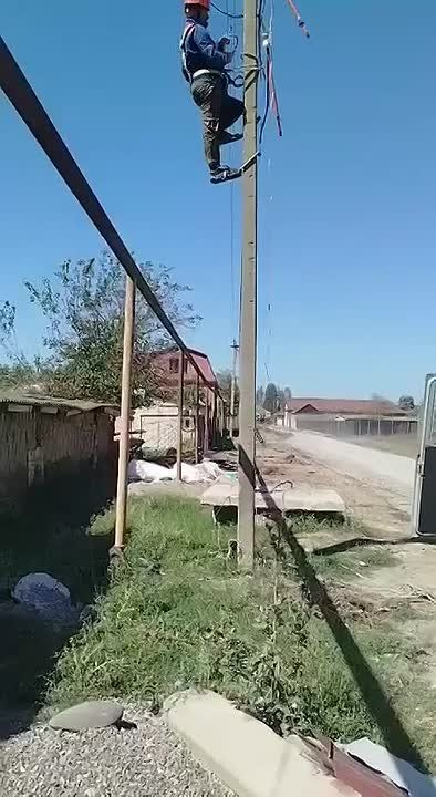 В селе Татаюрт Бабаюртовского района заменили 1,4 км провода на линии 0,4 кВ на современный СИП