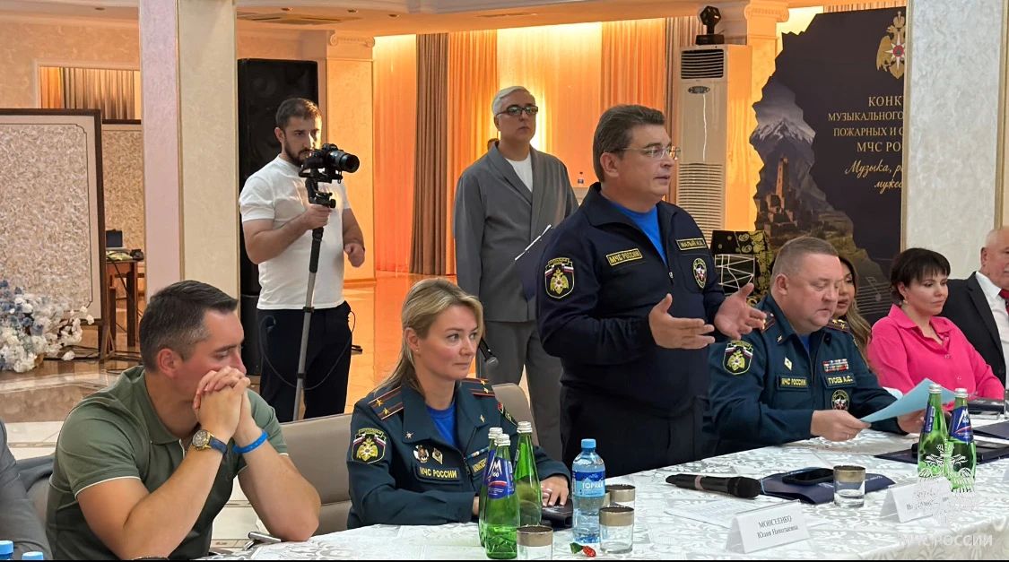 В Махачкале подвели итоги третьего этапа конкурса музыкального творчества пожарных и спасателей МЧС России В Махачкале подвели итоги третьего этапа конкурса музыкального творчества пожарных и спасателей МЧС России