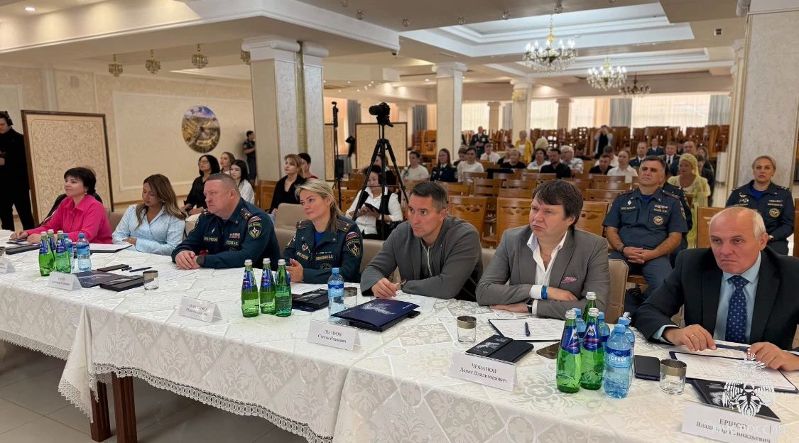 В Махачкале подвели итоги третьего этапа конкурса музыкального творчества пожарных и спасателей МЧС России В Махачкале подвели итоги третьего этапа конкурса музыкального творчества пожарных и спасателей МЧС России