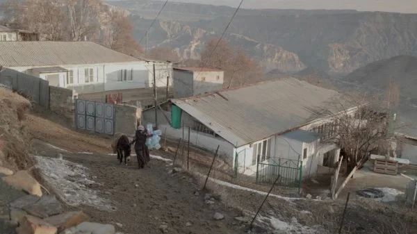 В Дагестане сняли документальный фильм о хоккейной команде «Зиуриб» В Дагестане сняли документальный фильм о хоккейной команде «Зиуриб»