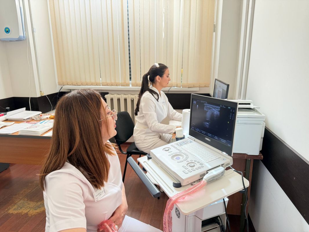 29 жительниц Буйнакска и Буйнакского района прошли бесплатное комплексное обследование молочных желез в рамках первого выезда социального проекта «Здоровье без границ. Ты не одинока!» 29 жительниц Буйнакска и Буйнакского района прошли бесплатное комплексное обследование молочных желез в рамках первого выезда социального проекта «Здоровье без границ. Ты не одинока!»