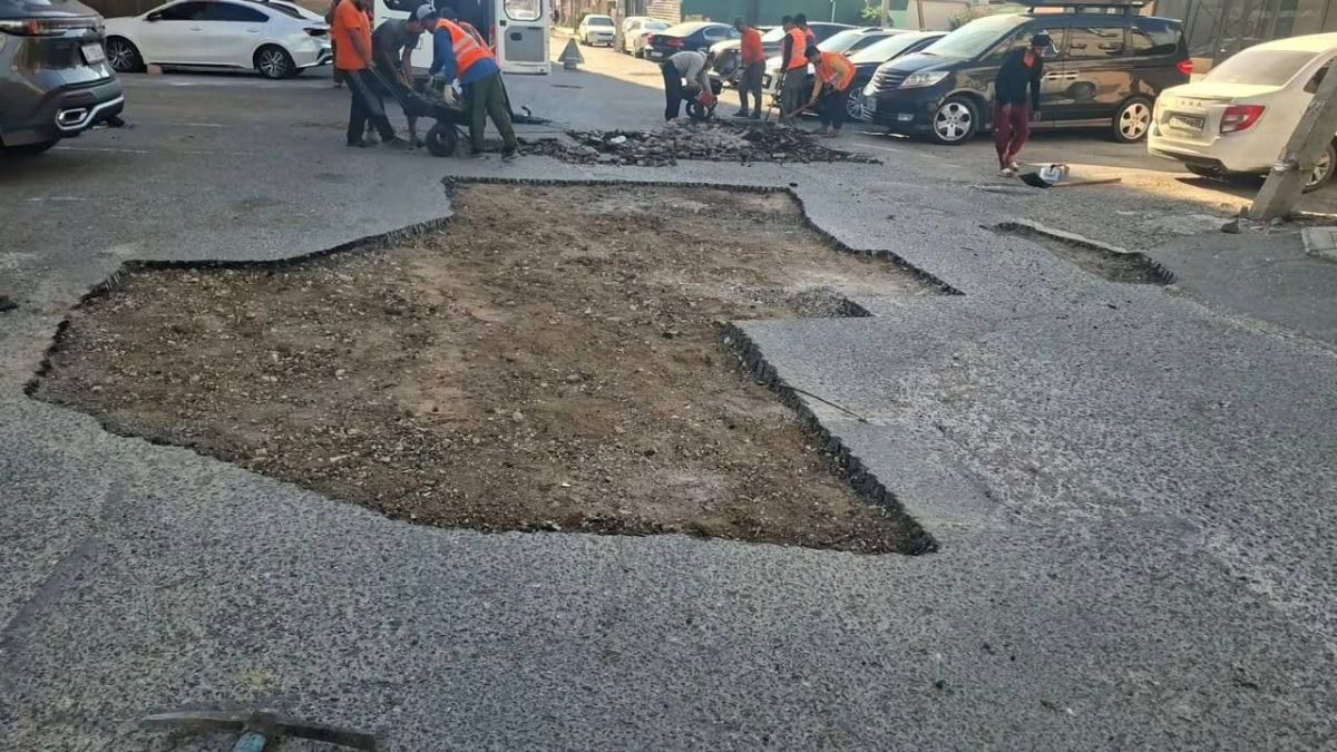 На проспекте Акушинского готовятся к ямочному ремонту