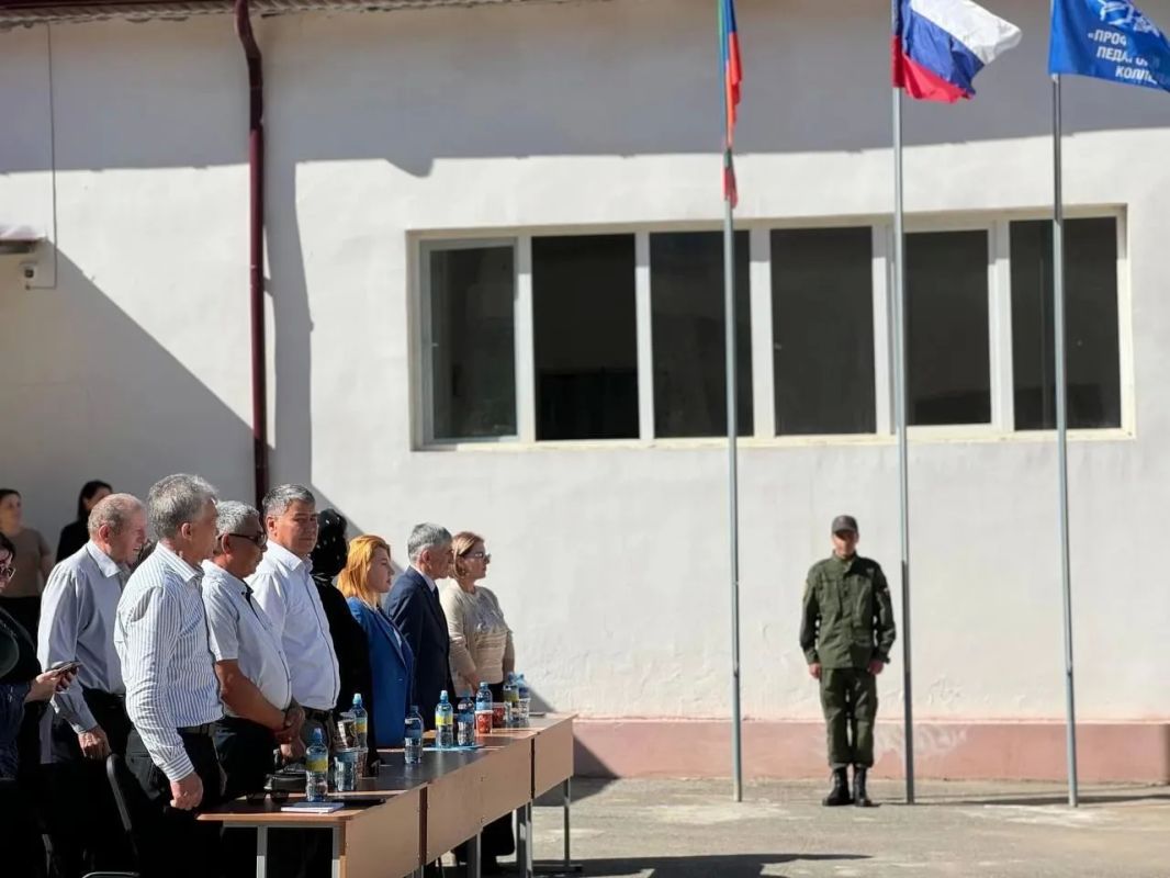В Махачкале, на базе Профессионально-педагогического колледжа, состоялось торжественное открытие учебно-методического центра военно-патриотического воспитания молодёжи «Авангард» В Махачкале, на базе Профессионально-педагогического колледжа, состоялось торжественное открытие учебно-методического центра военно-патриотического воспитания молодёжи «Авангард»