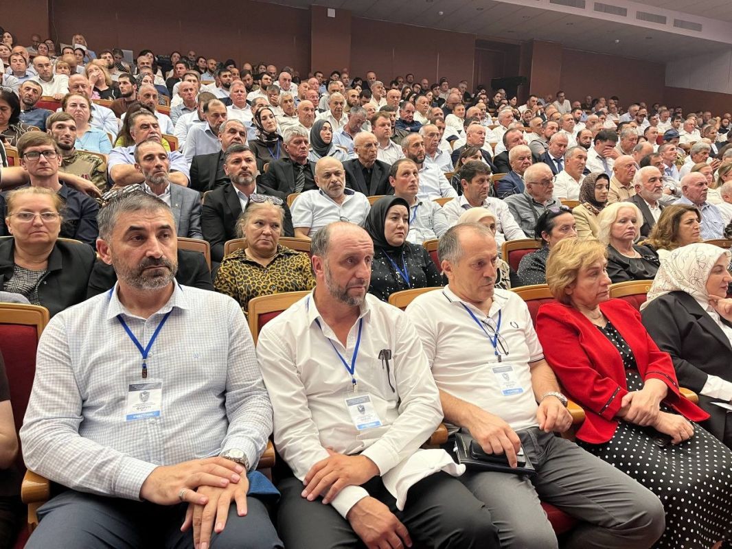 Представитель национального антитеррористического комитета Виталий Малышев выступил в ходе заседания Всероссийской конференции, направленной на профилактику идеологии терроризма, прошедшей сегодня, 14 сентября, в Махачкале Представитель национального антитеррористического комитета Виталий Малышев выступил в ходе заседания Всероссийской конференции, направленной на профилактику идеологии терроризма, прошедшей сегодня, 14 сентября, в Махачкале