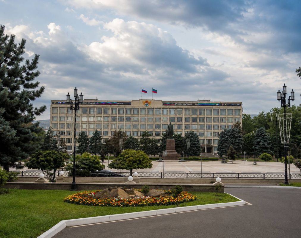 Ко Дню единства народов Дагестана Ко Дню единства народов Дагестана