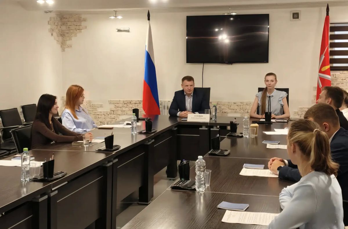 Яна Лантратова: Друзья! Продолжаем нашу рубрику - #МолодыеПравозащитники Яна Лантратова: Друзья! Продолжаем нашу рубрику - #МолодыеПравозащитники