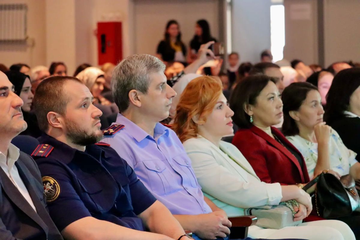 Сотрудники следственного управления приняли участие в республиканском форуме, посвященном Дню солидарности в борьбе с терроризмом