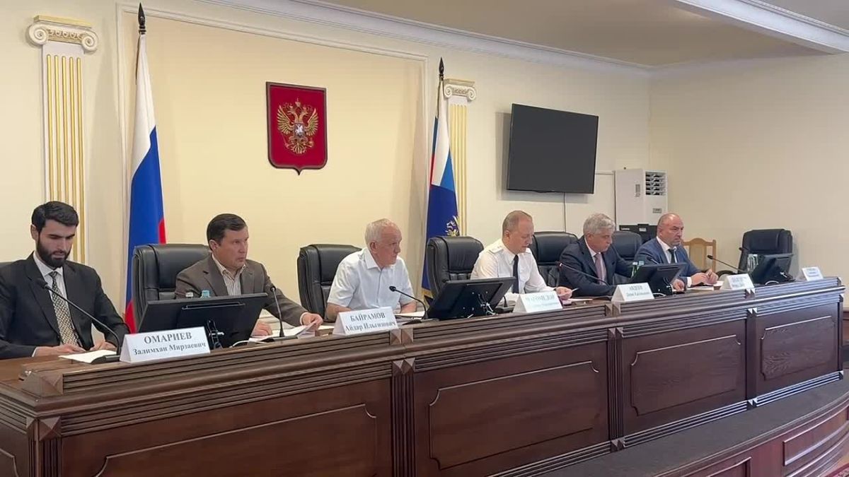 Прокурор Республики Дагестан Денис Авдеев встретился с представителями предпринимательского сообщества