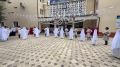 На избирательном участке № 0229 в Буйнакске, расположенном во Дворце детского творчества, воспитанники ДДТ встречают избирателей яркими выступлениями