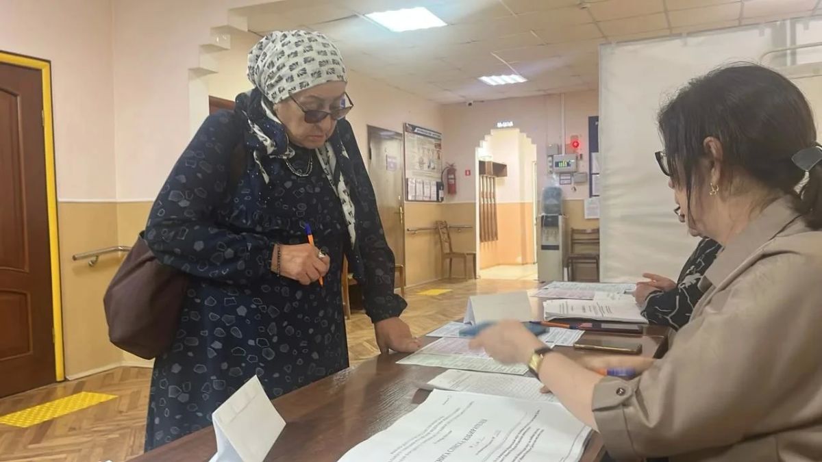 В Центре социального обслуживания города Махачкала расположен избирательный участок № 1087 В Центре социального обслуживания города Махачкала расположен избирательный участок № 1087