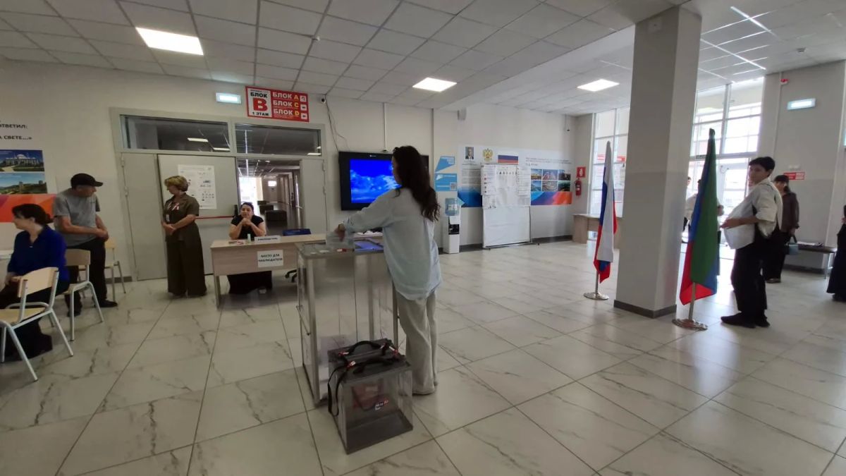 Коллектив Территориального центра занятости населения города Каспийск приняли участие в голосовании Коллектив Территориального центра занятости населения города Каспийск приняли участие в голосовании