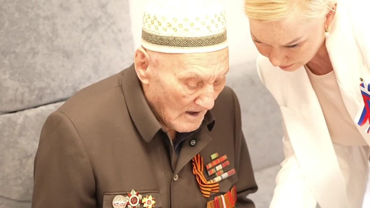102-летний ветеран Великой Отечественной войны Муса Багаудинов проголосовал на дому