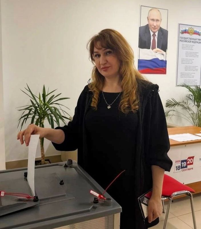 Сотрудники Управления образования г. Махачкалы принимают активное участие в выборах Сотрудники Управления образования г. Махачкалы принимают активное участие в выборах