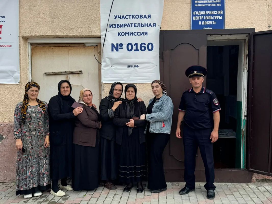 ГОЛОСОВАНИЕ ПРОДОЛЖАЕТСЯ: ТРЕТИЙ ДЕНЬ ГОЛОСОВАНИЕ ПРОДОЛЖАЕТСЯ: ТРЕТИЙ ДЕНЬ