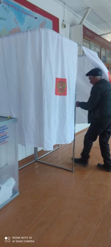 *Гражданский долг без преград: как наши подопечные проголосовали на выборах * *Гражданский долг без преград: как наши подопечные проголосовали на выборах *
