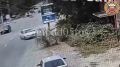 Трёхлетний ребёнок попал под машину, перебегая дорогу в Дагестане