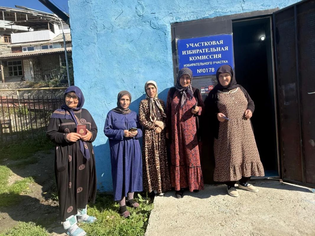 ГОЛОСОВАНИЕ ПРОДОЛЖАЕТСЯ: ТРЕТИЙ ДЕНЬ ГОЛОСОВАНИЕ ПРОДОЛЖАЕТСЯ: ТРЕТИЙ ДЕНЬ