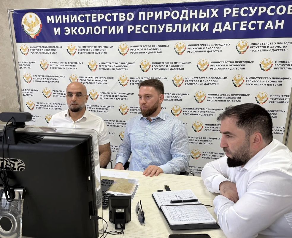 Врио министра природных ресурсов и экологии Республики Дагестан Ратмир Расулов совместно с заместителем генерального директора АО «Кавказ.РФ» Хаджимурадом Исрапиловым принял участие в селекторном совещании с Росводресурсами... Врио министра природных ресурсов и экологии Республики Дагестан Ратмир Расулов совместно с заместителем генерального директора АО «Кавказ.РФ» Хаджимурадом Исрапиловым принял участие в селекторном совещании с Росводресурсами...