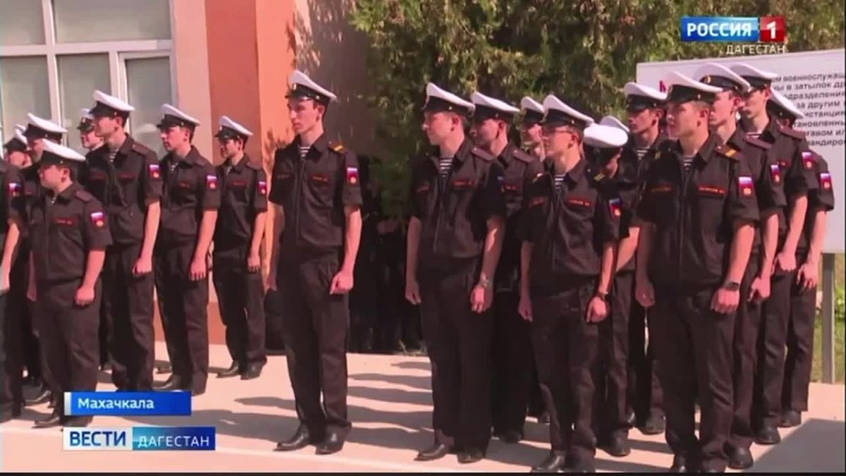 Сегодня Федор Щукин принял участие в церемонии первого выпуска Военного учебного центра ДГТУ