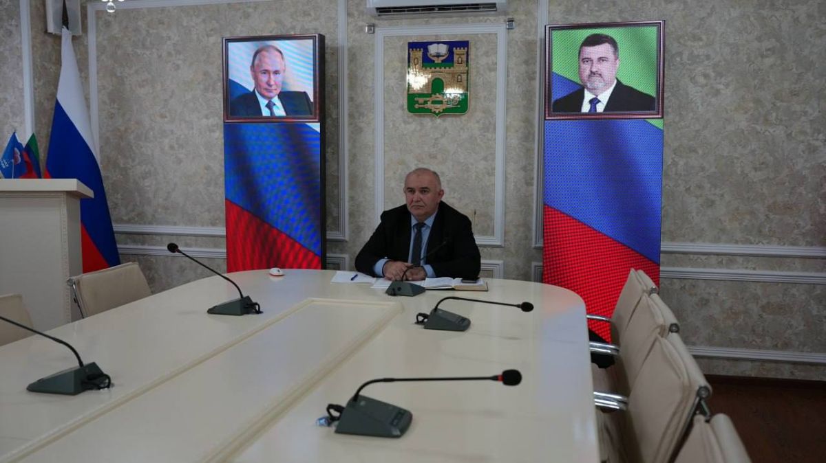 Администрация Хасавюрта приняла участие в заседании Правительства РД Администрация Хасавюрта приняла участие в заседании Правительства РД
