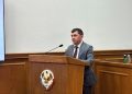 Арсен Айдиев представил два проекта решений на сессии городского Собрания депутатов