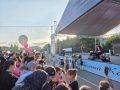 Каспийск отметил 79-летие. Сегодня в городе прошли праздничные мероприятия: на площади работала ярмарка, для детей выступали аниматоры, а вечером состоялся праздничный концерт