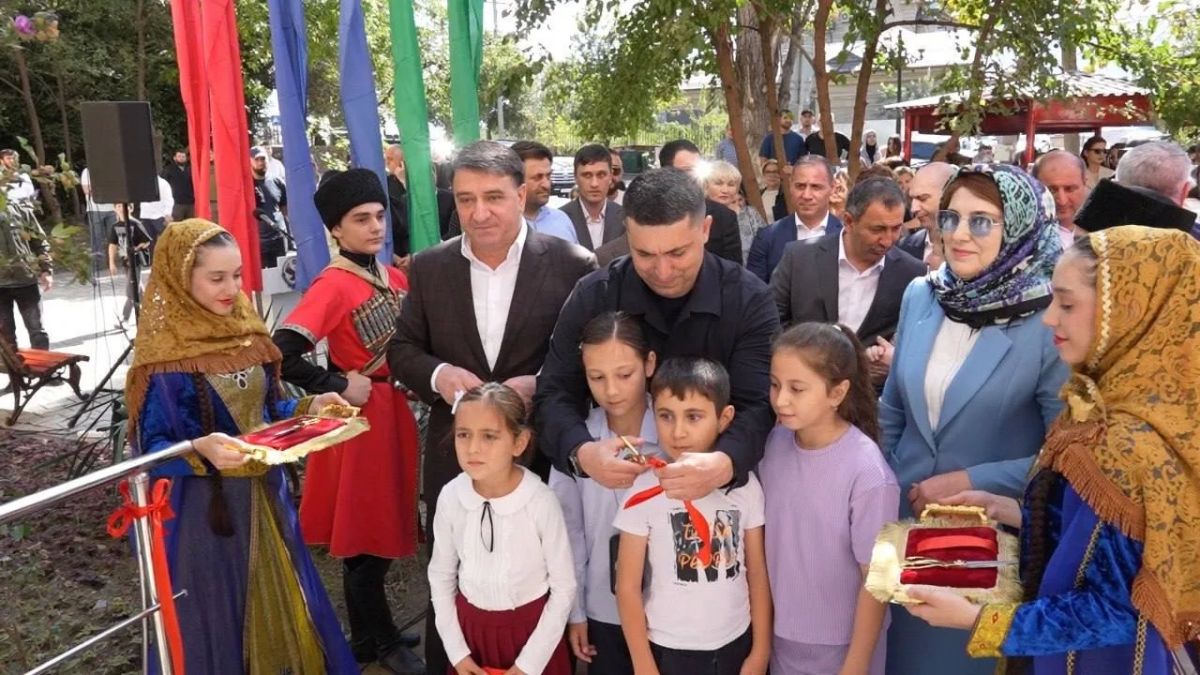Камил Саидов принял участие в открытии обновлённой модельной библиотеки в Махачкале Камил Саидов принял участие в открытии обновлённой модельной библиотеки в Махачкале