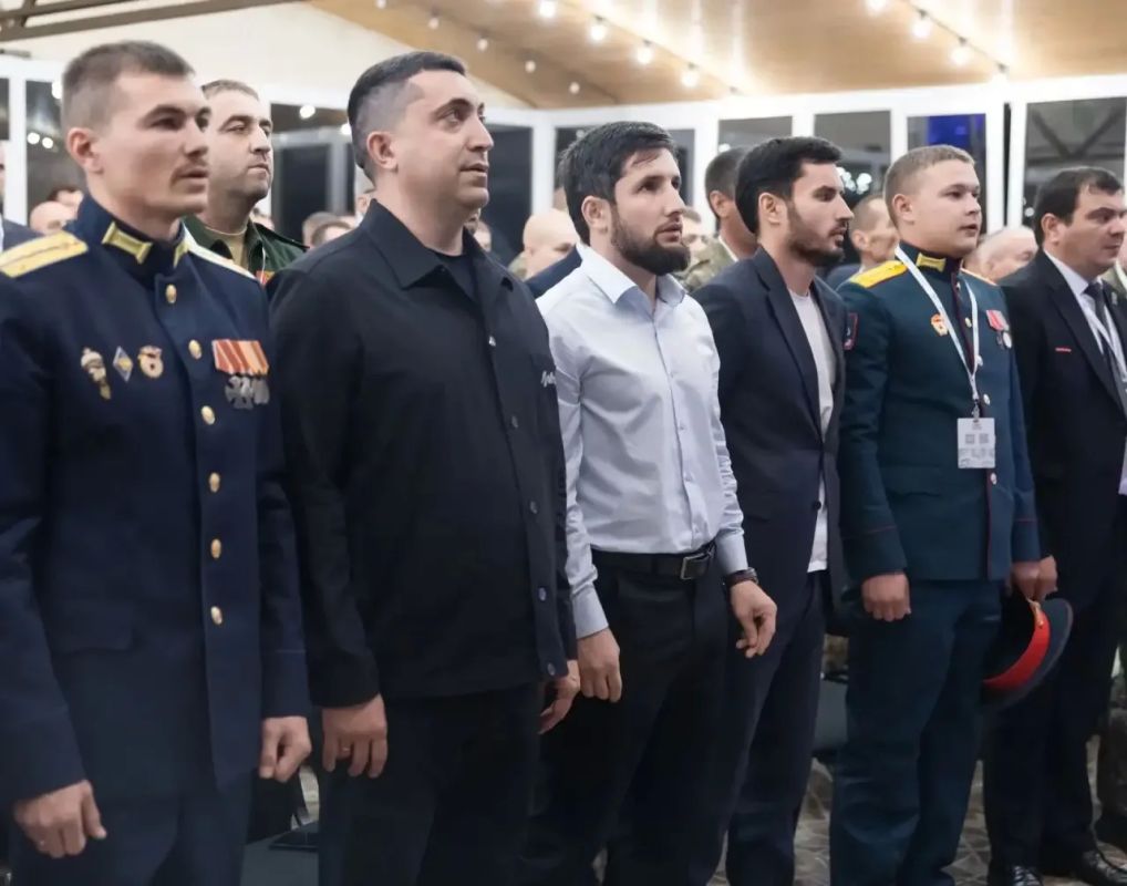 Камил Саидов принял участие семинаре Всероссийского проекта служения «Твой Герой» Камил Саидов принял участие семинаре Всероссийского проекта служения «Твой Герой»
