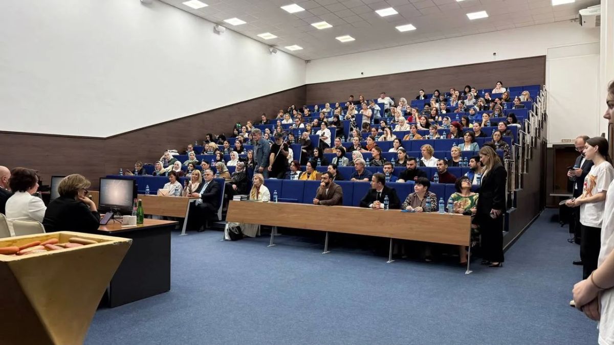 В Дербентском медицинском колледже им. Г. А. Илизарова состоялась VI Всероссийская научно-практическая конференция «Коммуникации в деятельности медицинских работников В Дербентском медицинском колледже им. Г. А. Илизарова состоялась VI Всероссийская научно-практическая конференция «Коммуникации в деятельности медицинских работников