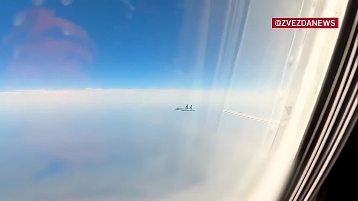 Ракетоносцы Ту-22М3 уничтожили корабельную группу «противника» в Каспийском море в ходе стратегических командно-штабных учений «Центр-2026»