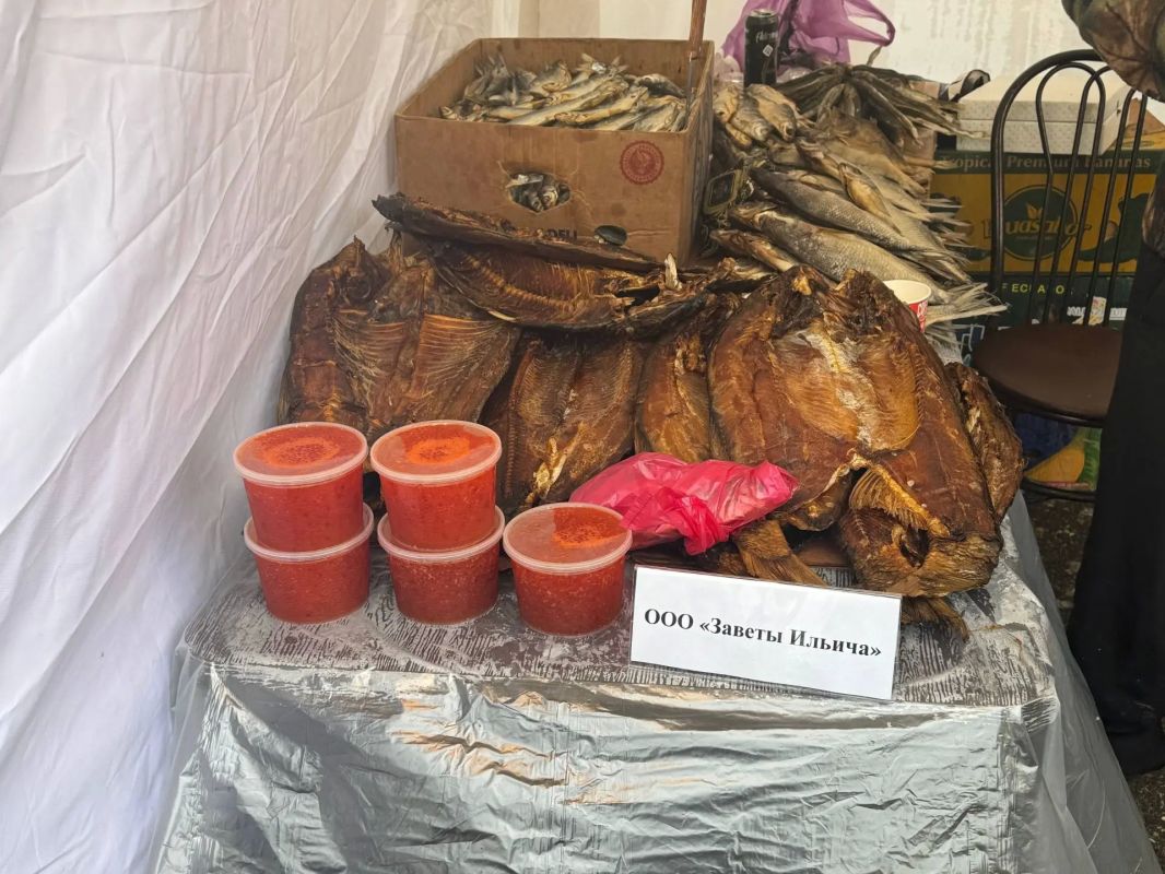 В Махачкале проходит Фестиваль каспийской рыбы В Махачкале проходит Фестиваль каспийской рыбы