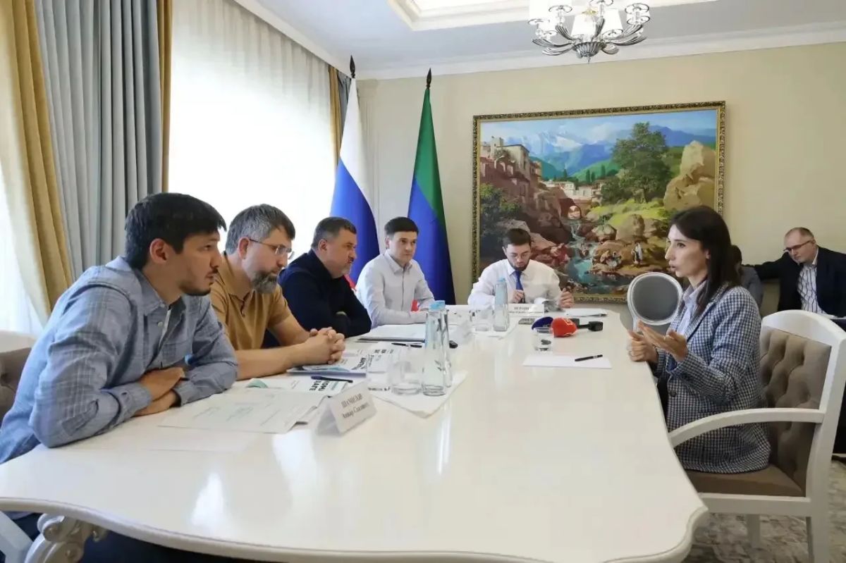 Фёдор Щукин: Провёл четвёртую встречу с участниками «Команды Дагестана» Фёдор Щукин: Провёл четвёртую встречу с участниками «Команды Дагестана»