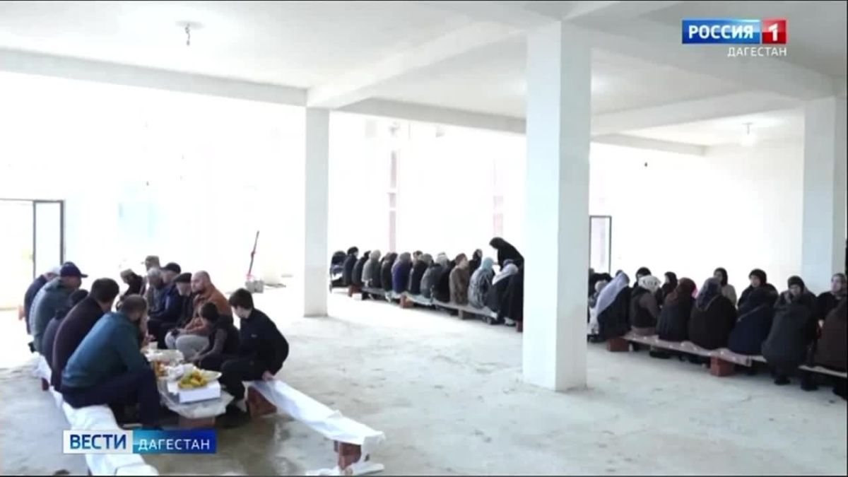 В посёлке Ленинкент состоялся мавлид в строящейся мечети, его посвятили памяти погибших участников специальной военной операции