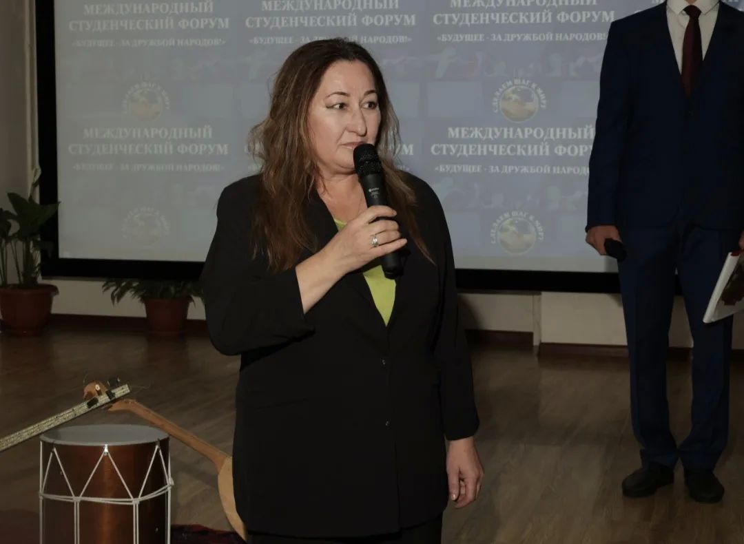 В Профессионально - педагогическом колледже прошёл Международный студенческий форум «Будущее — за дружбой народов»