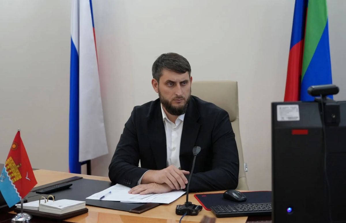 Совещание под председательством премьер-министра Республики Дагестан Магомеда Рамазанова по проблемным вопросам реализации национальных на территории республики состоялось на повестке дня