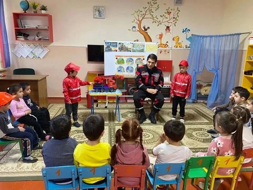 В образовательных организациях Дагестана проходят уроки культуры безопасности В образовательных организациях Дагестана проходят уроки культуры безопасности
