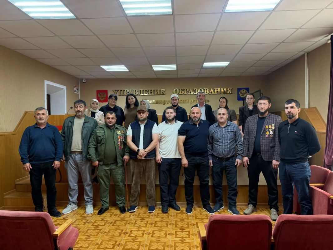 В Хасавюрте обсудили противодействие деструктивным идеологиям В Хасавюрте обсудили противодействие деструктивным идеологиям
