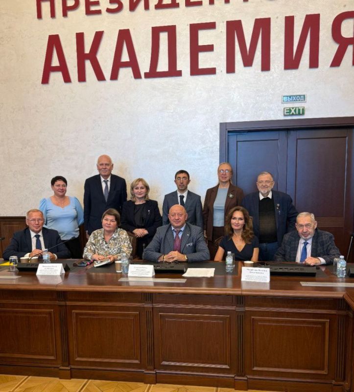 Преподаватель из Дагестана Заур Дадаев стал кандидатом политических наук
