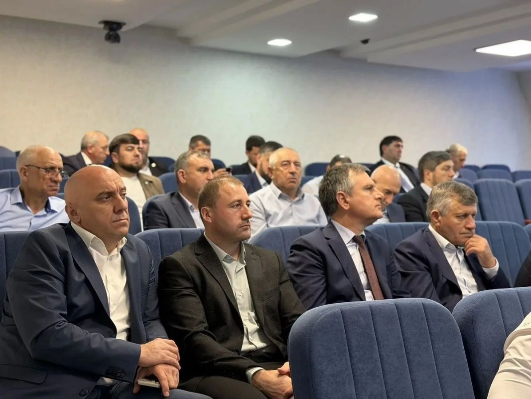 В УФНС России по Республике Дагестан состоялся семинар-совещание с руководителями муниципальных образований и городских округов В УФНС России по Республике Дагестан состоялся семинар-совещание с руководителями муниципальных образований и городских округов