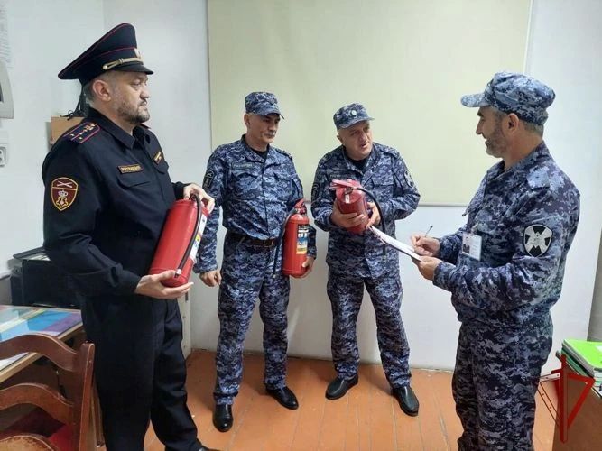 Росгвардия в Дагестане завершила подготовку к осенне-зимнему пожароопасному периоду Росгвардия в Дагестане завершила подготовку к осенне-зимнему пожароопасному периоду