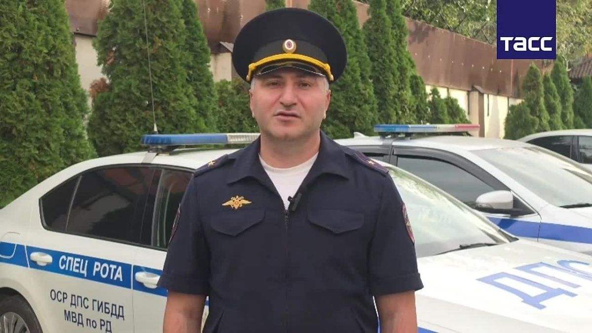 Сотрудники полиции в Дагестане обнаружили 346 килограммов краснокнижного осетра в багажнике у жителя Кизлярского района республики, автомобиль был остановлен в результате преследования