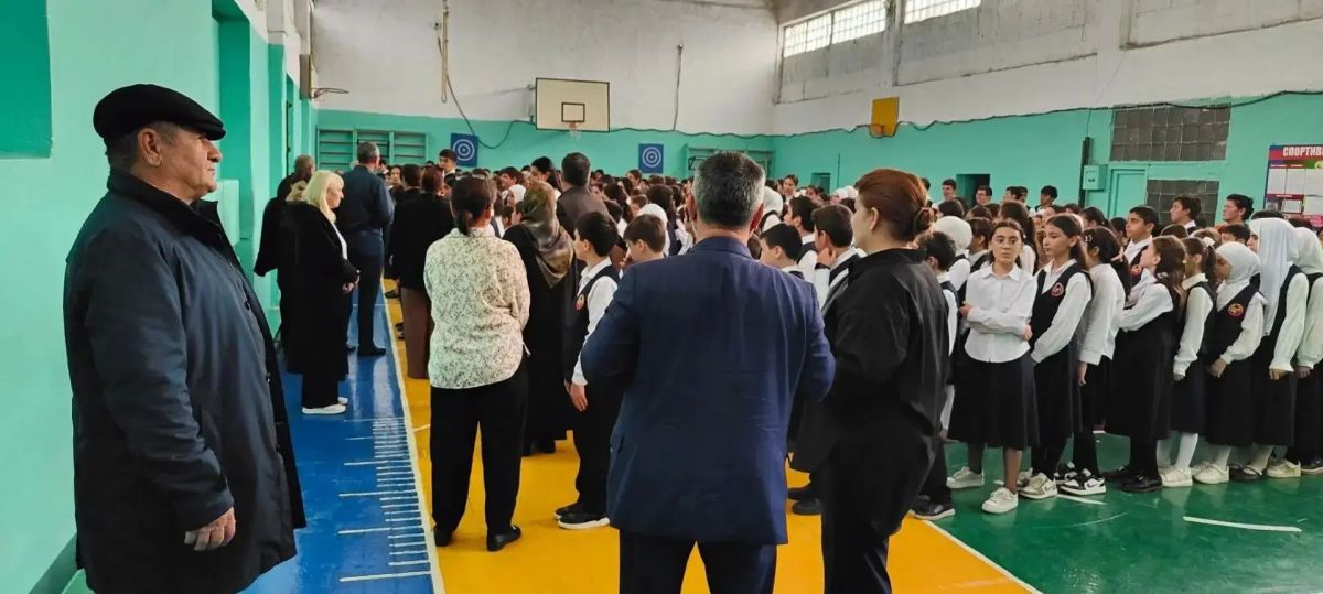 16 октября 2026 года в МБОУ «СОШ № 3» г. Каспийска прошла комплексная учебная тренировка по отработке действий при угрозе воздушной атаки БПЛА и обнаружении доставленного им взрывного устройства 16 октября 2026 года в МБОУ «СОШ № 3» г. Каспийска прошла комплексная учебная тренировка по отработке действий при угрозе воздушной атаки БПЛА и обнаружении доставленного им взрывного устройства
